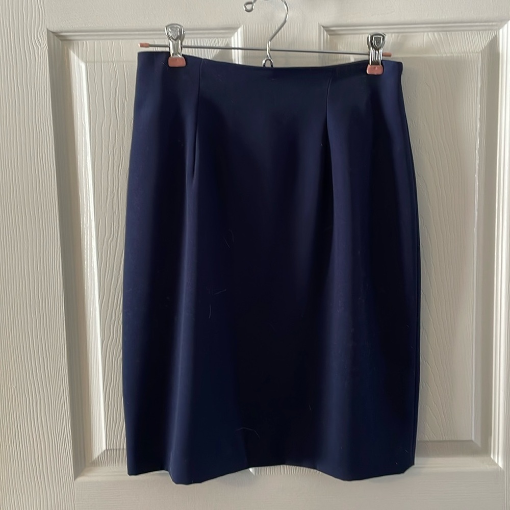Jacqueline Andrews Navy A-Line Skirt - Lined size 6